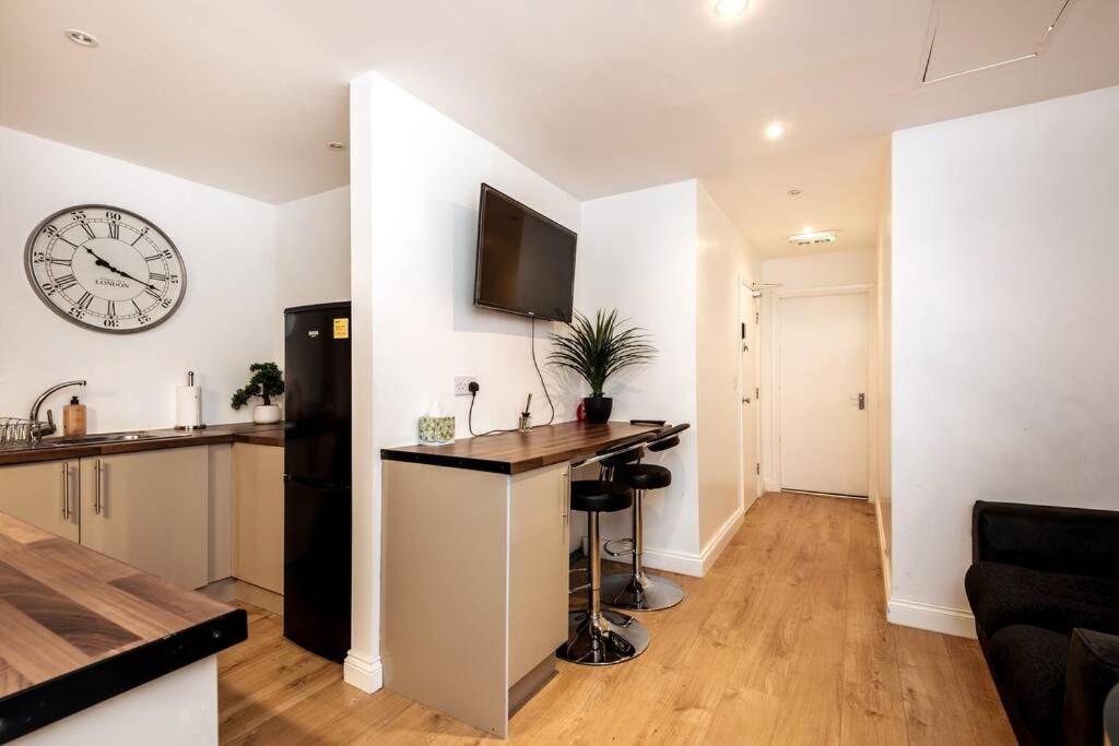 Liverpool City Centre - Fabulous 3 En-Suite Bedrooms - Sleeps 10 People Luaran gambar